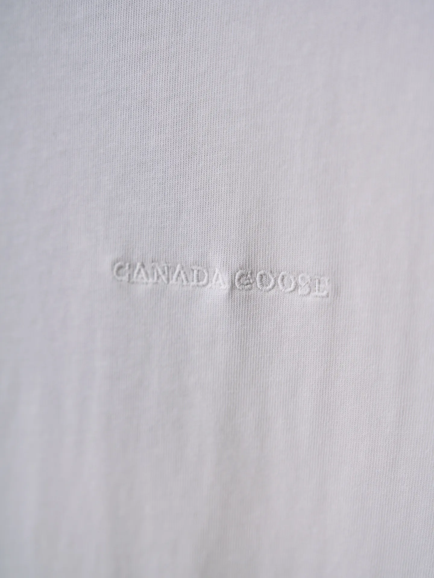 【 】Canada Goose/ T 【In Stock】S M L XL ： ， ， ， Breathable ， ， ， 、 ， ， ， ， 。 ： ， （ ）， ， ， ； ， Wear-Resistant ， 、 。 1： ， ， ， 、 ， 。 2： 、 ， ， 、 。